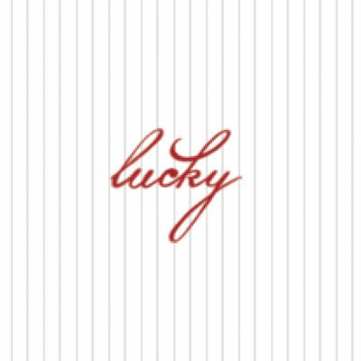 LUCKY - Baby Tee • White